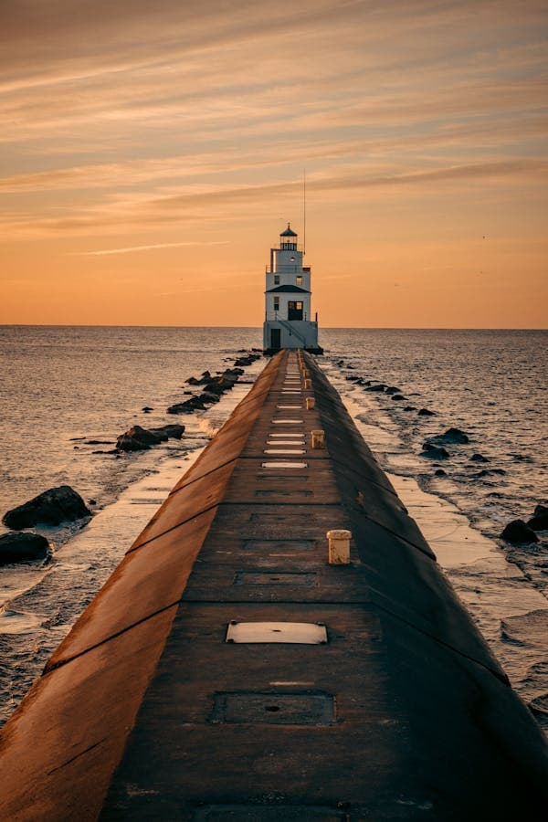Zoom parallax image 4